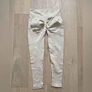 Cream Slim Fit Leggings with Tapered Ankle